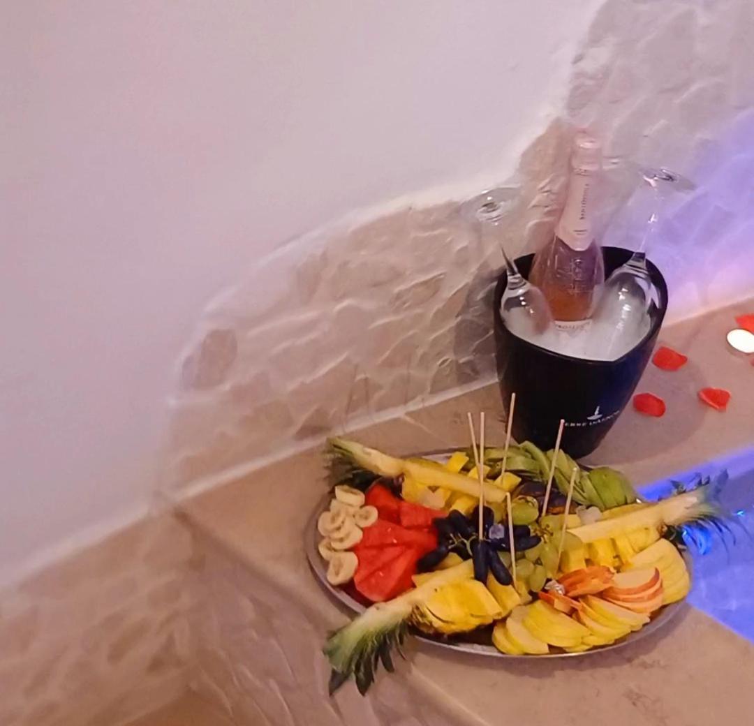 Suite 800 Остуни Экстерьер фото
